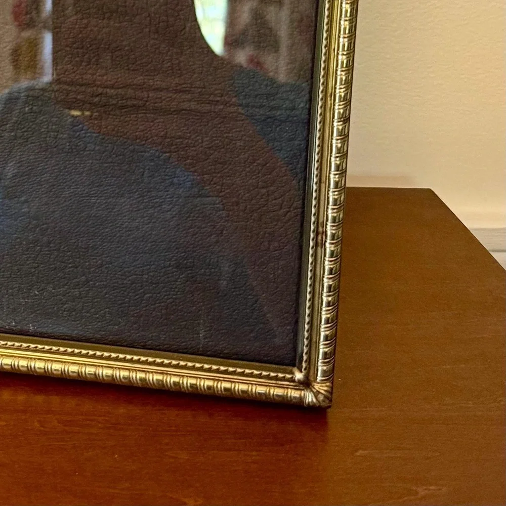 Vintage Ornate Filigree Metal Brass Gold Tone Picture Frame Art Deco 8x10 Easel